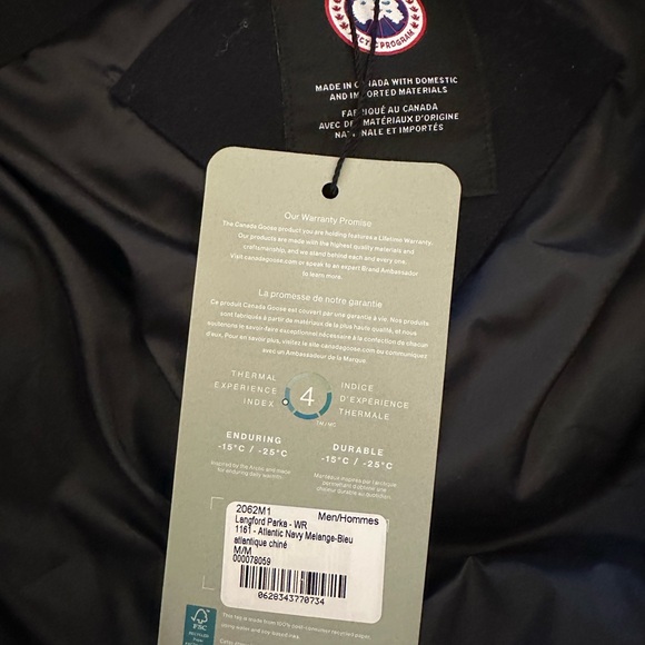 Canada Goose men’s Langford Parka Wool in Navy - Picture 8 of 10